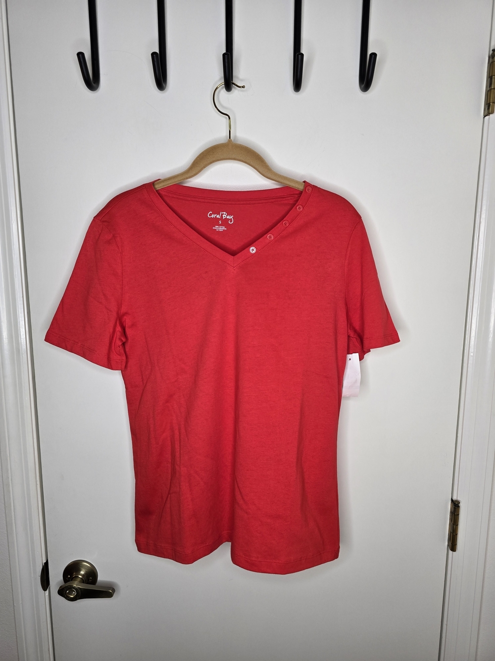 Coral Bay Red V-Neck Short Sleeve Shirt